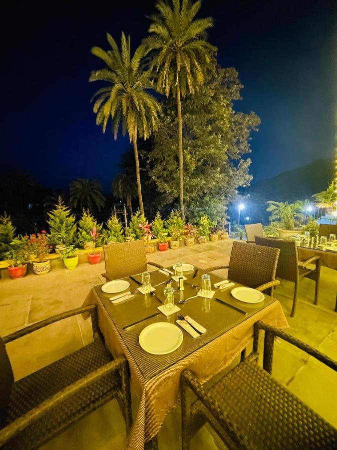 Hotel Rock Regency Mount Abu - A Boutique Rodetel Esterno foto