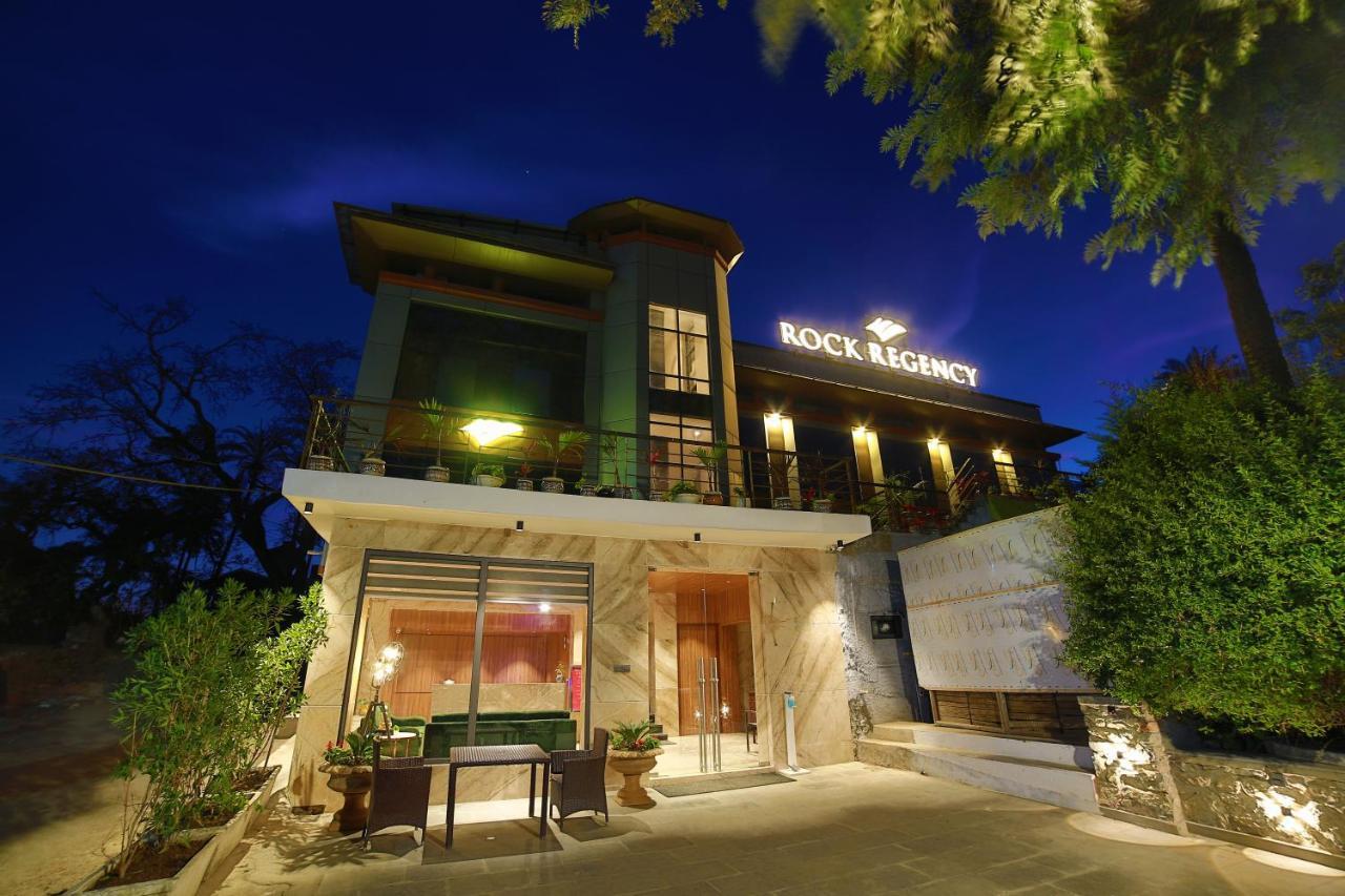 Hotel Rock Regency Mount Abu - A Boutique Rodetel Esterno foto
