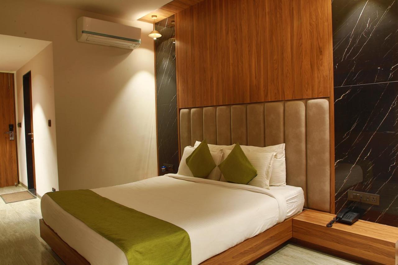 Hotel Rock Regency Mount Abu - A Boutique Rodetel Esterno foto
