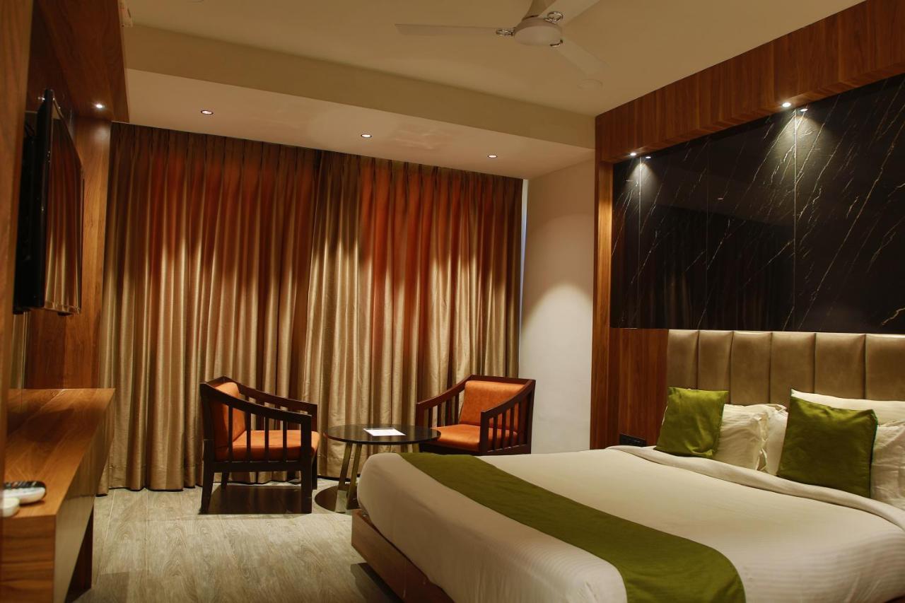 Hotel Rock Regency Mount Abu - A Boutique Rodetel Esterno foto