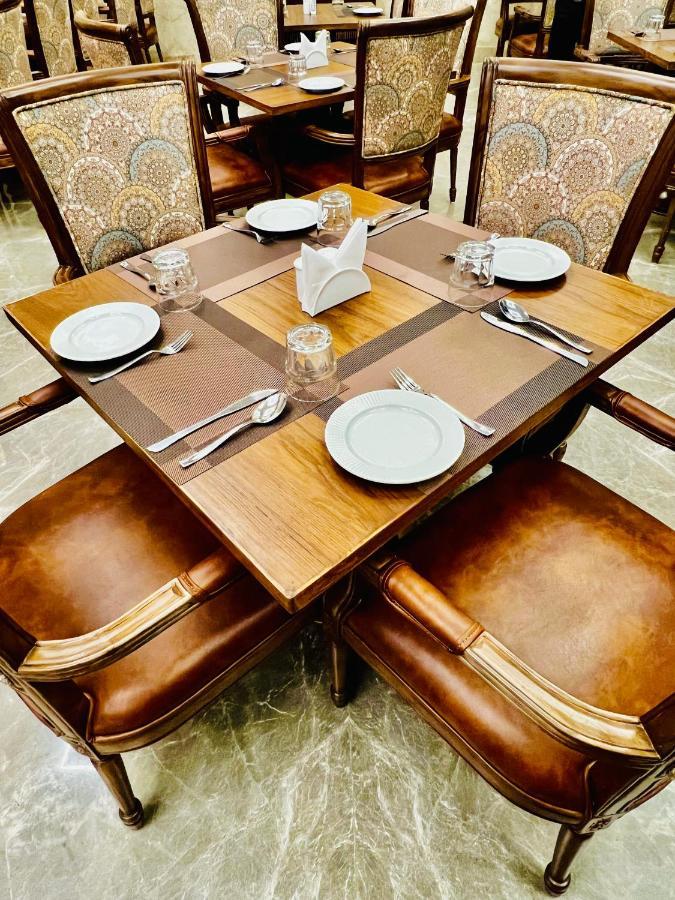 Hotel Rock Regency Mount Abu - A Boutique Rodetel Esterno foto